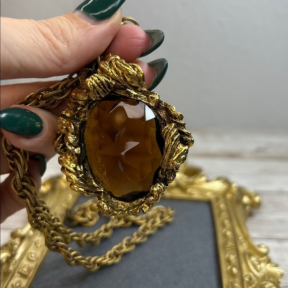 Mr We Vintage Gold and Topaz Pendant Necklace - Picture 7 of 8